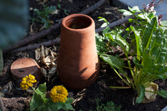 Medium 0.75-Gallon Olla Irrigation Pot with Lid